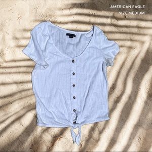 American eagle white knotted crop tshirt with buttons. size medium